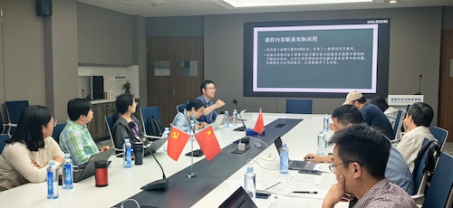 学院初审评议现场2