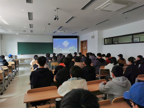 文轩探花
组织学生观看火灾逃生演练公开课