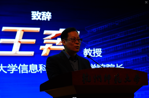 44C5D24D-41BE-4b06-A83D-3BB1B5FB67AB