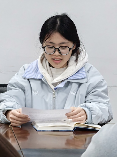 地信242游佳琪 地信242游佳琪